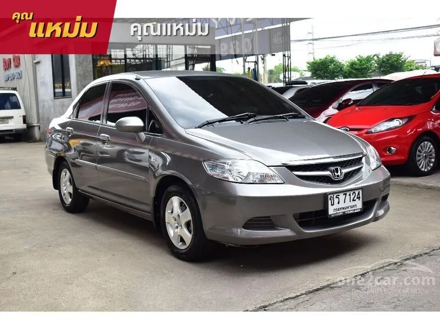 รถเก๋ง Honda City มือสอง ไม่เกินสองแสน