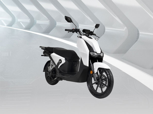 Charged, Merek Motor Listrik Baru Dijual Mulai 2023, Harga Termurah ...