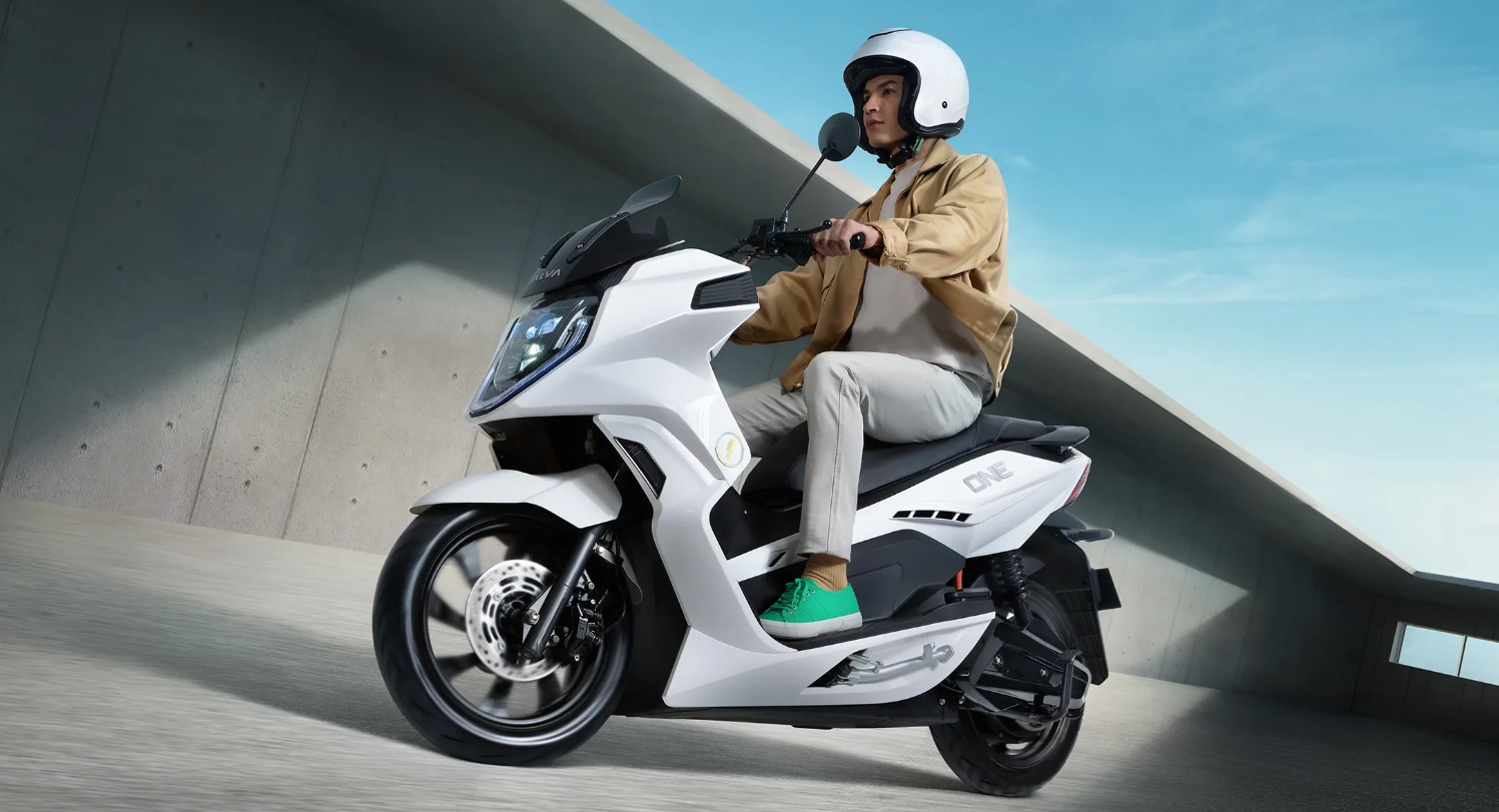 Cek Ragam Skema Kredit Motor Listrik di Indonesia 2022 - Panduan