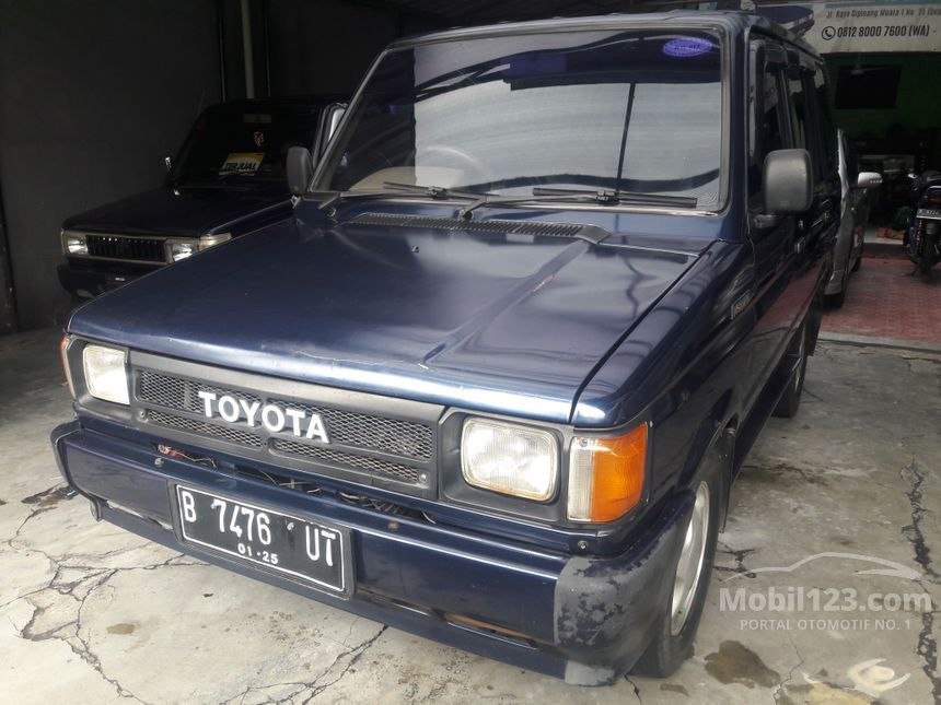 Toyota Kijang Super