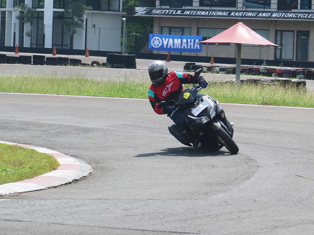 yamaha Aerox 155 Connected