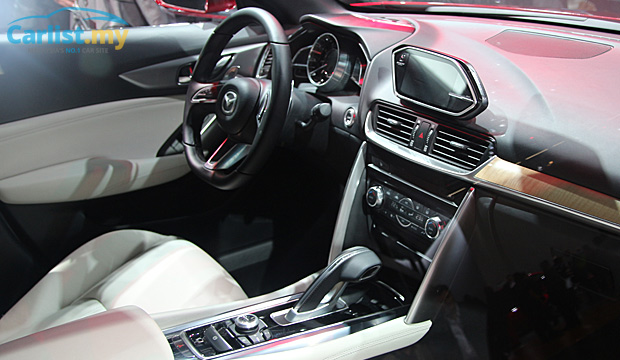 https://content.icarcdn.com/editors/2015-mazda-koeru-at-frankfurt-3.jpg
