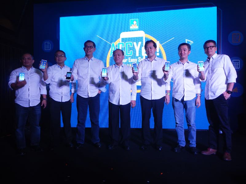 Aplikasi Android Acc Yes Bikin Kredit Mobil Makin Gampang Panduan Pembeli Mobil123 Com
