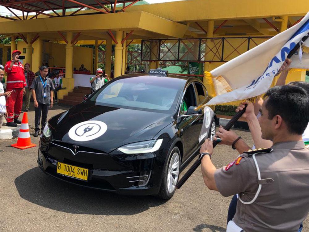 Tesla Model 3 Dan Tesla Model X Dipakai Kalangan Artis Hingga Perusahaan Taksi Panduan Pembeli Mobil123 Com