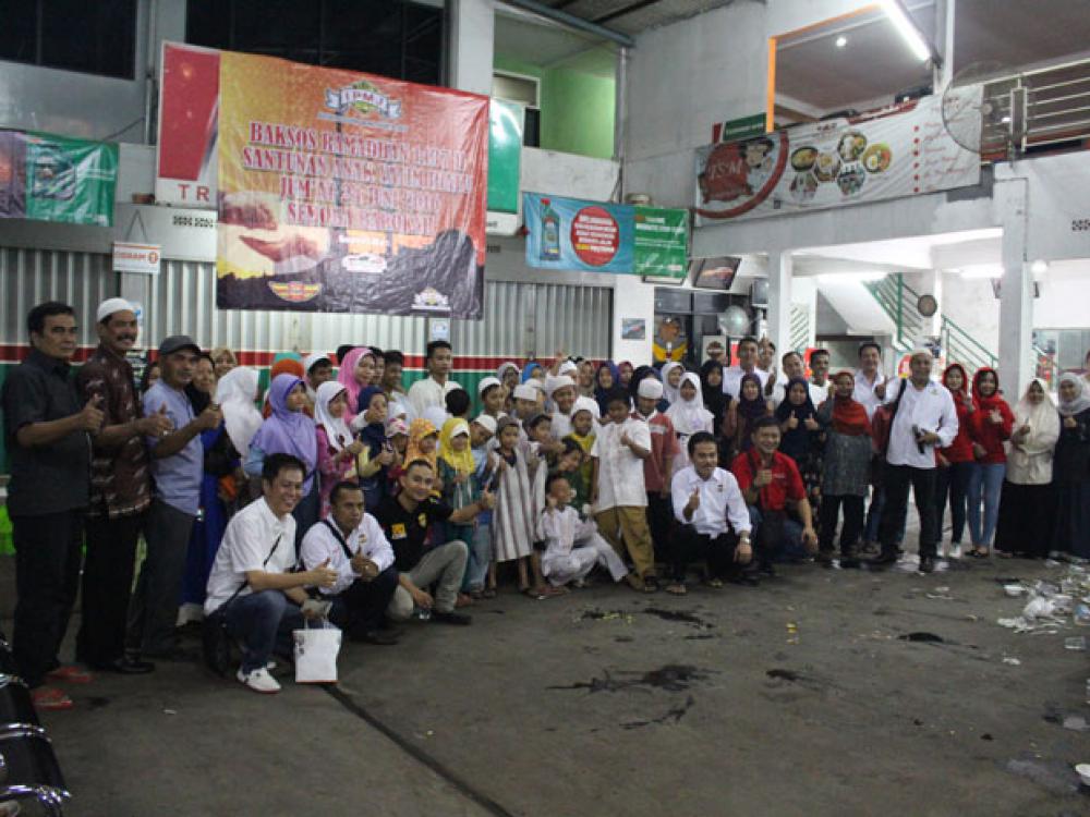 IPMJ Peduli Anak-anak Yatim - Berita Otomotif - Mobil123.com