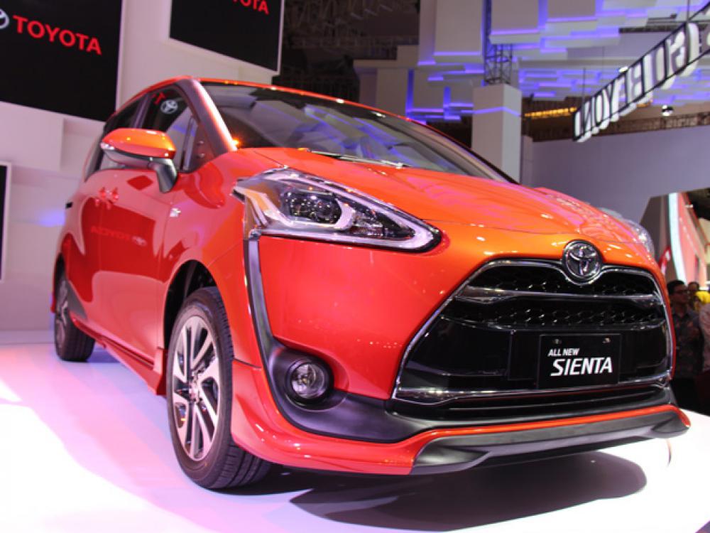 kesan pertama toyota sienta q review mobil123 kesan pertama toyota sienta q review mobil123