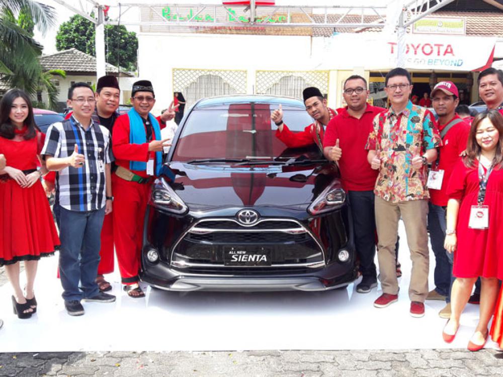 Sienta Bikin Penasaran Anggota Toyota Owner Club - Berita 