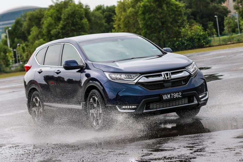Review 2017 Honda Cr V Calculated Superiority Reviews Carlist My Review 2017 Honda Cr V Calculated Superiority