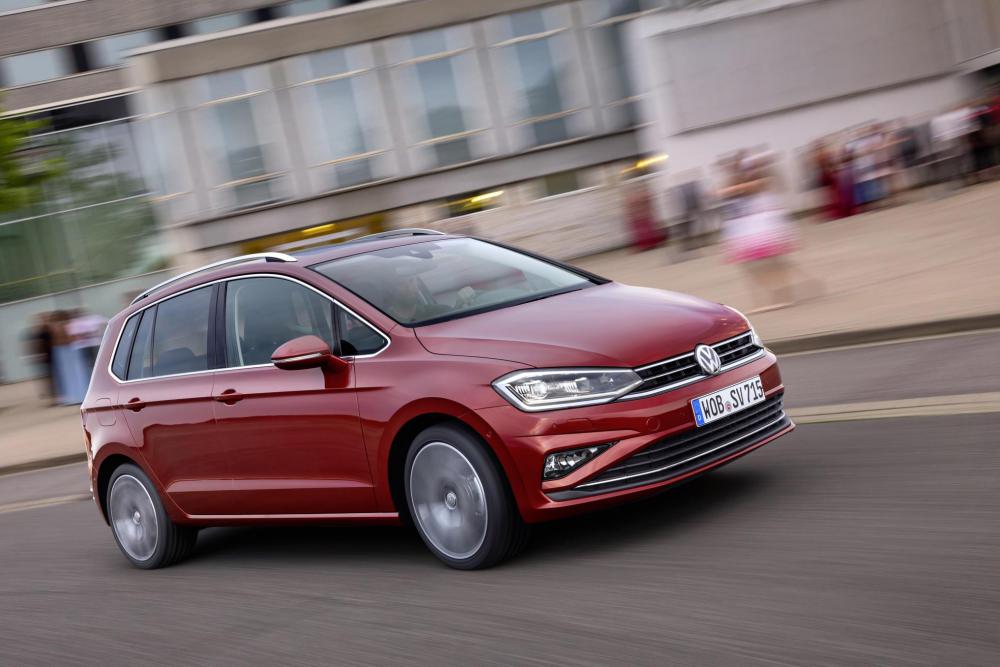 Frankfurt 2017 Volkswagen Golf Sportsvan Gets Extensive Equipment Frankfurt 2017 Volkswagen Golf Sportsvan Gets Extensive Equipment Update