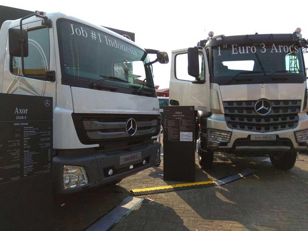 Mercedes-Benz Pamerkan Armada Kendaraan Komersial – Mans 