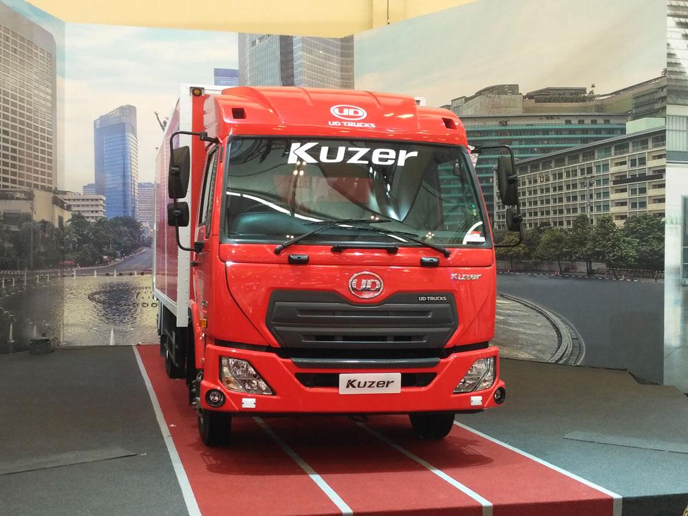 UD Trucks Kuzer, Truk Logistik dan Distribusi, Dirilis di 