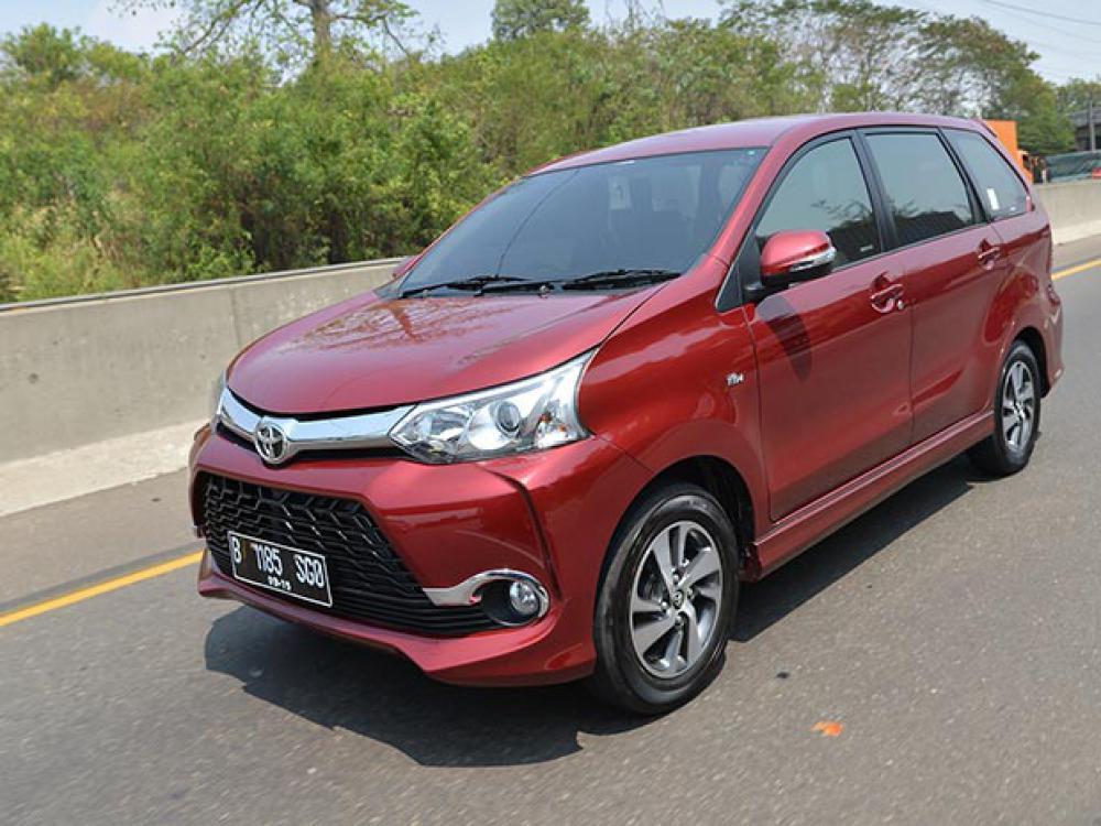 Toyota Avanza  Facelift Tantang Mitsubishi Xpander Januari 