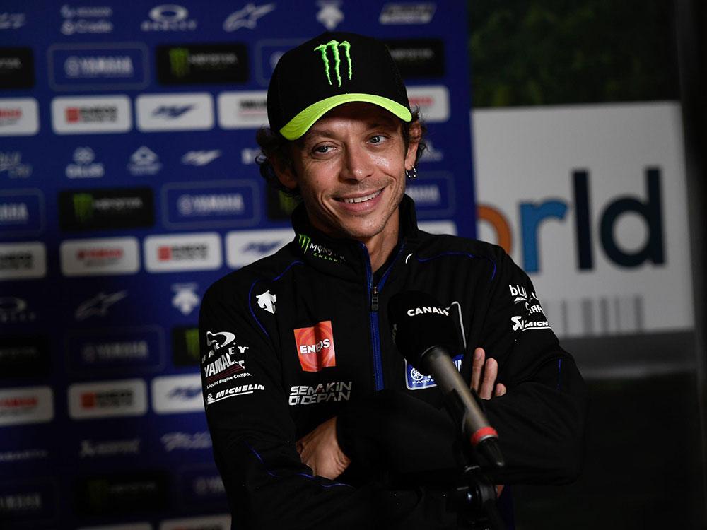 Rossi Teknisi Yamaha Sudah Mengerjakan Motor Untuk 2020 Okezone Sports
