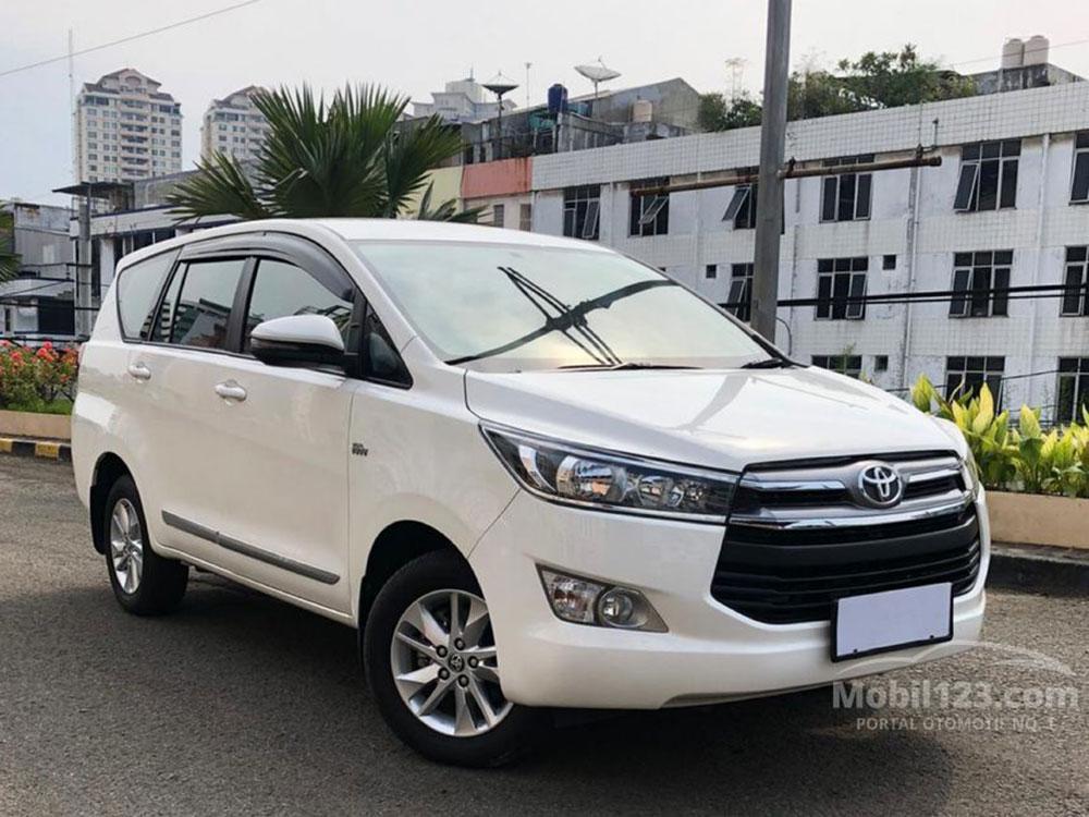 Toyota Kijang Innova Bekas 2020 Baru Jalan 1 600 Km Harganya Menggoda Mobil Bekas Mobil123 Com