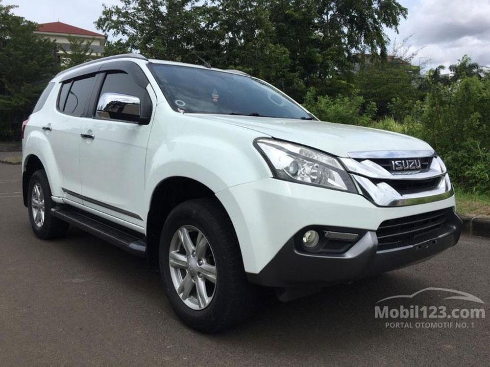 Harga Isuzu Mu X Bekas 2015 Sudah Kayak Suv Murah Toyota Rush Kalah