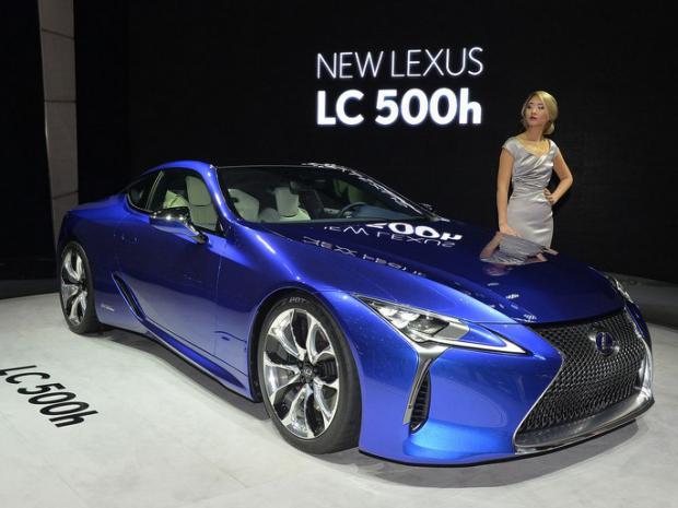 หล่อไม่เบา !! Lexus LC500h สปอร์ตคาร์พลังไฮบริด เปิดตัวพร้อมพลัง 355 แรงม้า
