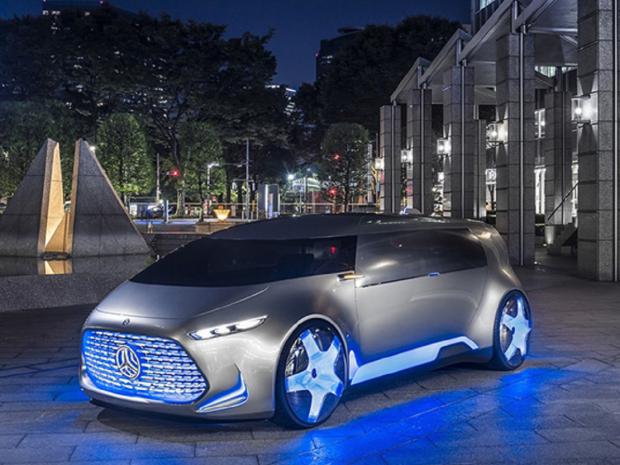 Mercedes-Benz เล็งทำตลาดซับแบรนด์รถประหยัดน้ำมันแข่ง BMW i
