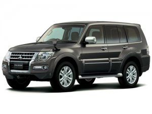 2015 Mitsubishi Pajero