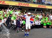 Hamilton Raih Gelar Juara Dunia F1 Keempat