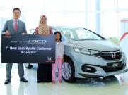Honda Malaysia Delivers Jazz Hybrid To First Customer