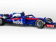 Honda and Toro Rosso Unveil Their 2018 F1 Challenger - Strong In Pre-Season Testing