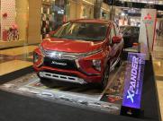 Senyum Manis Umbrella Girl MotoGP Qatar 2016 - Berita 