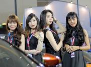 Intip Usher-Usher Cantik di IIMS 2018