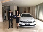 Beli BMW Seri 7 dan Seri 5 di Telkomsel IIMS 2019, Gratis BBM Setahun