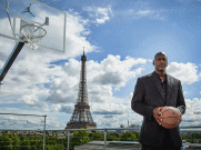 Michael Jordan, Mantan Bintang Basket NBA Kini Dagang Mobil Nissan