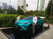 Rio Haryanto Langsung Bayar Kontan Toyota C-HR Hybrid