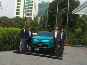 Harga Toyota C-HR Hybrid di Indonesia Rp 523 Juta