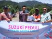 Suzuki Serahkan Bantuan ke Korban Gempa Maluku