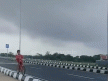Viral, Video Bocah Sepedaan di Median Jalan Akses Masuk Tol Pekalongan