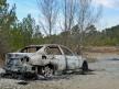 Di Negara Ini Tahun Baru Dirayakan dengan Bakar Ratusan Mobil